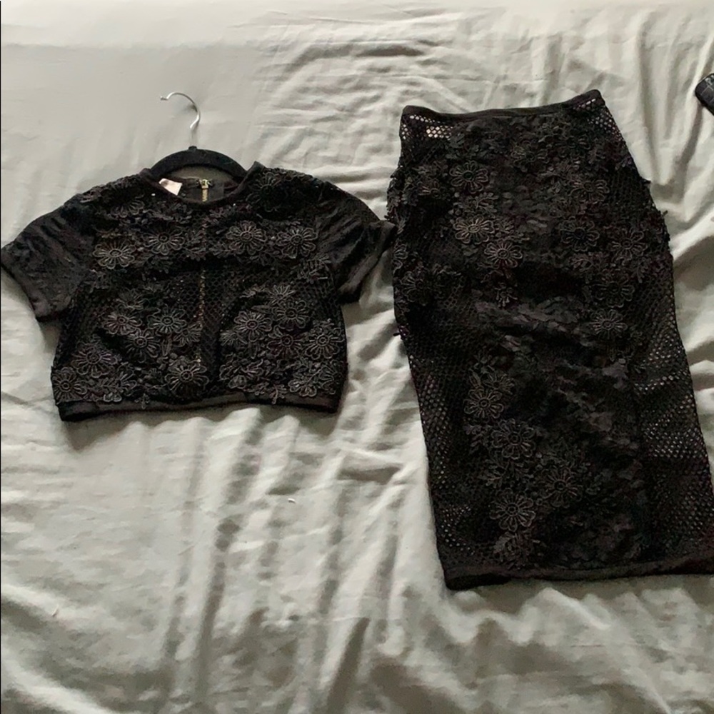 House of CB London- Black Crop Top Set - Picture 1 of 2